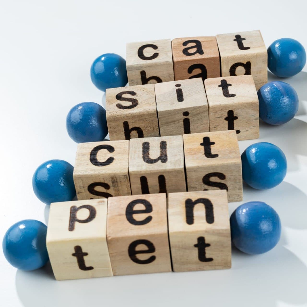 Wooden Spelling Blocks Learning Toy thumbnail 2